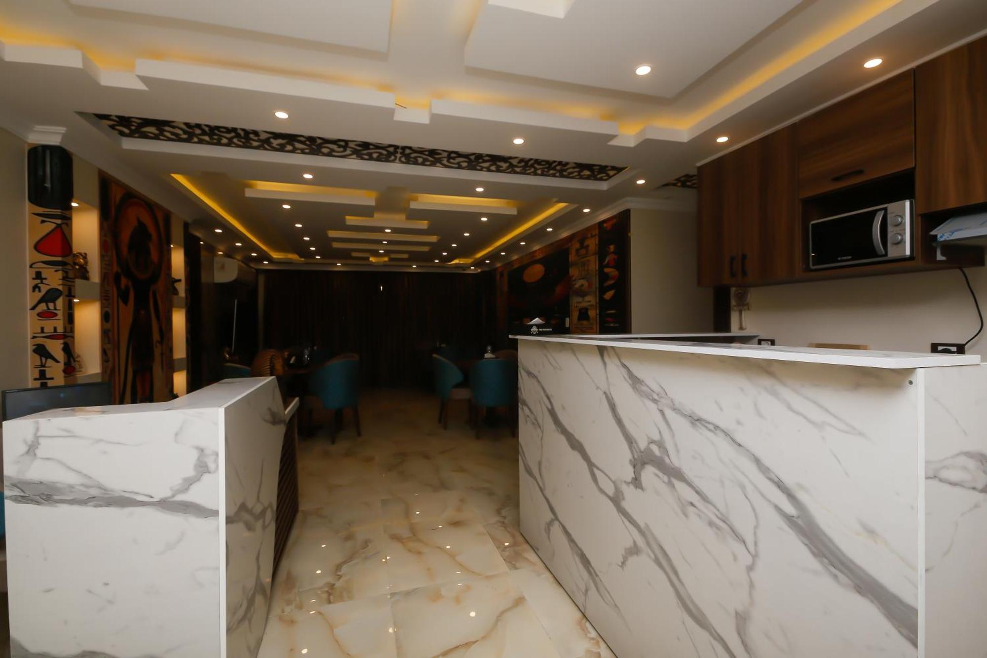 Nazlet el-Sîsi Imperial Pyramids Heights View Bed & Breakfast エクステリア 写真