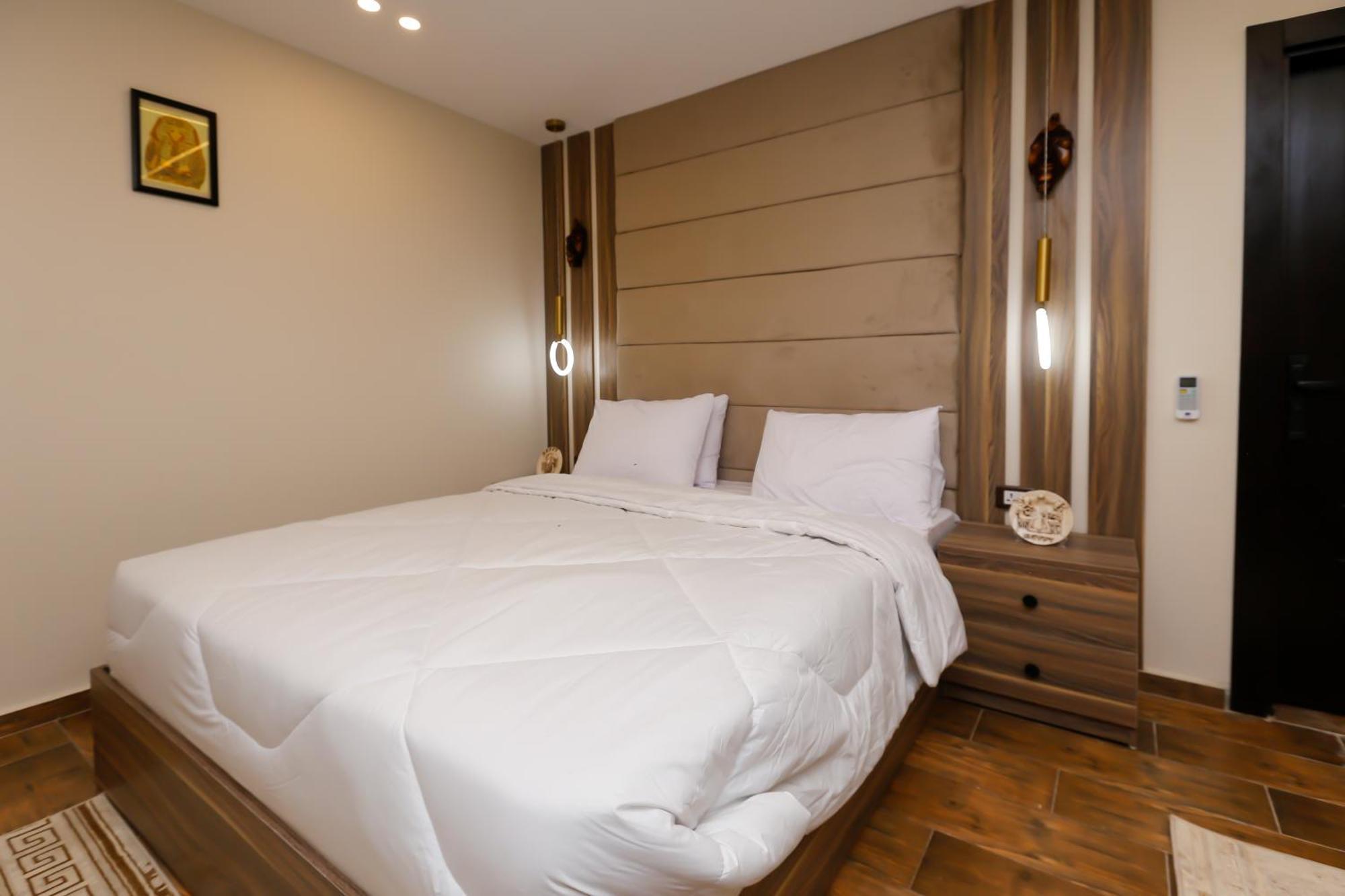 Nazlet el-Sîsi Imperial Pyramids Heights View Bed & Breakfast エクステリア 写真
