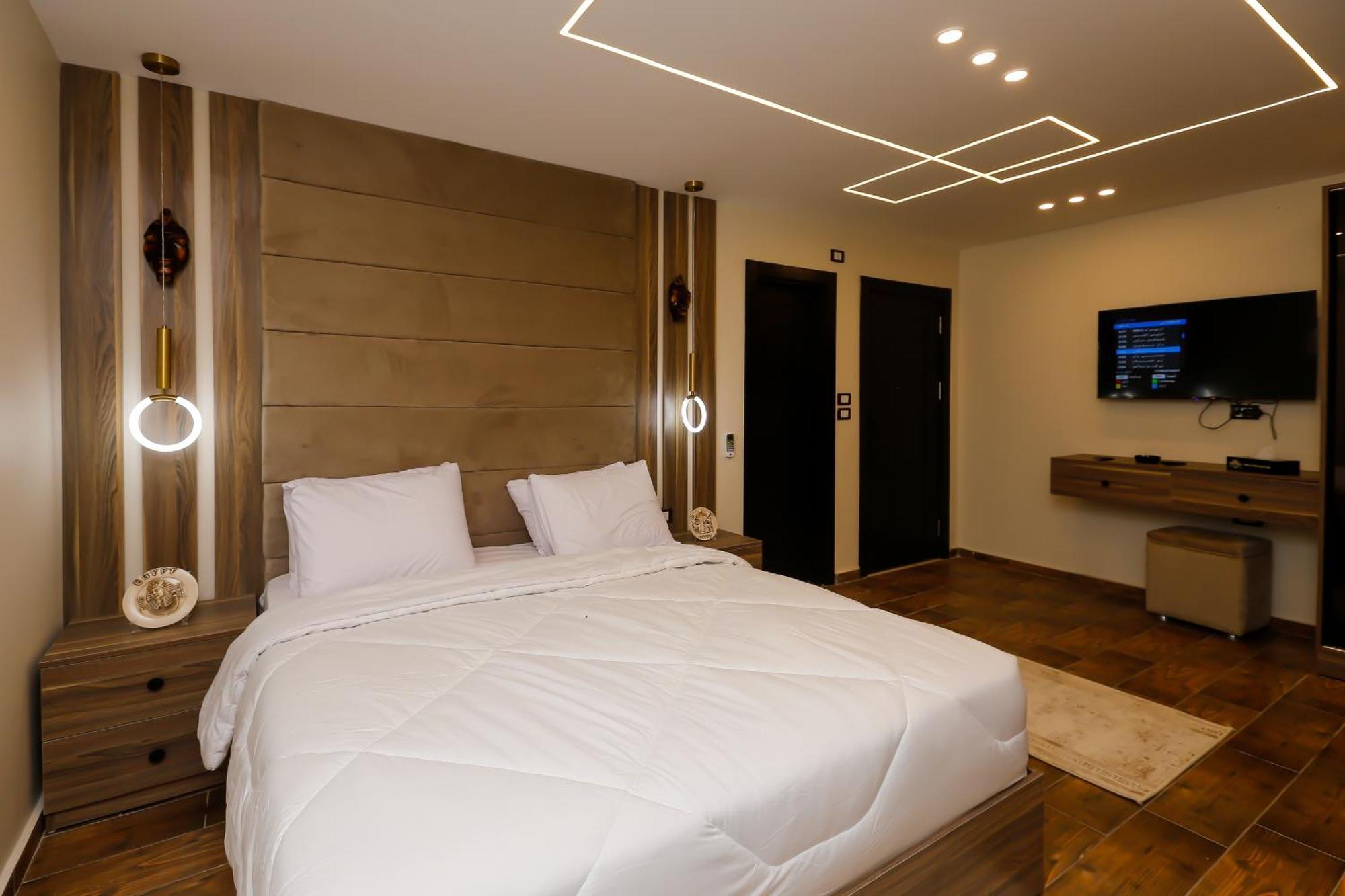 Nazlet el-Sîsi Imperial Pyramids Heights View Bed & Breakfast エクステリア 写真