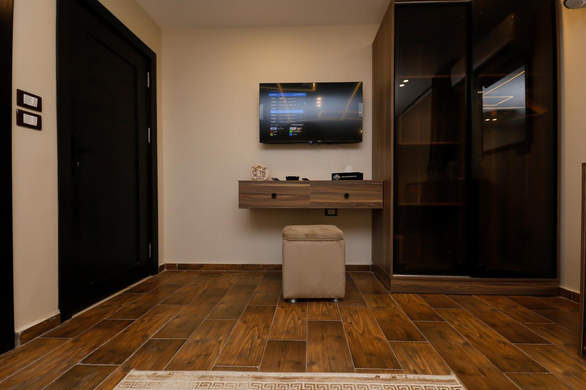 Nazlet el-Sîsi Imperial Pyramids Heights View Bed & Breakfast エクステリア 写真